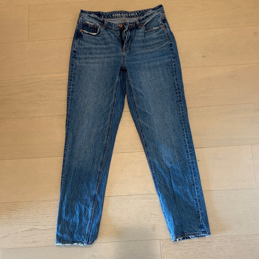 American Eagle Outfitters Women's Straight Leg Blue Jeans